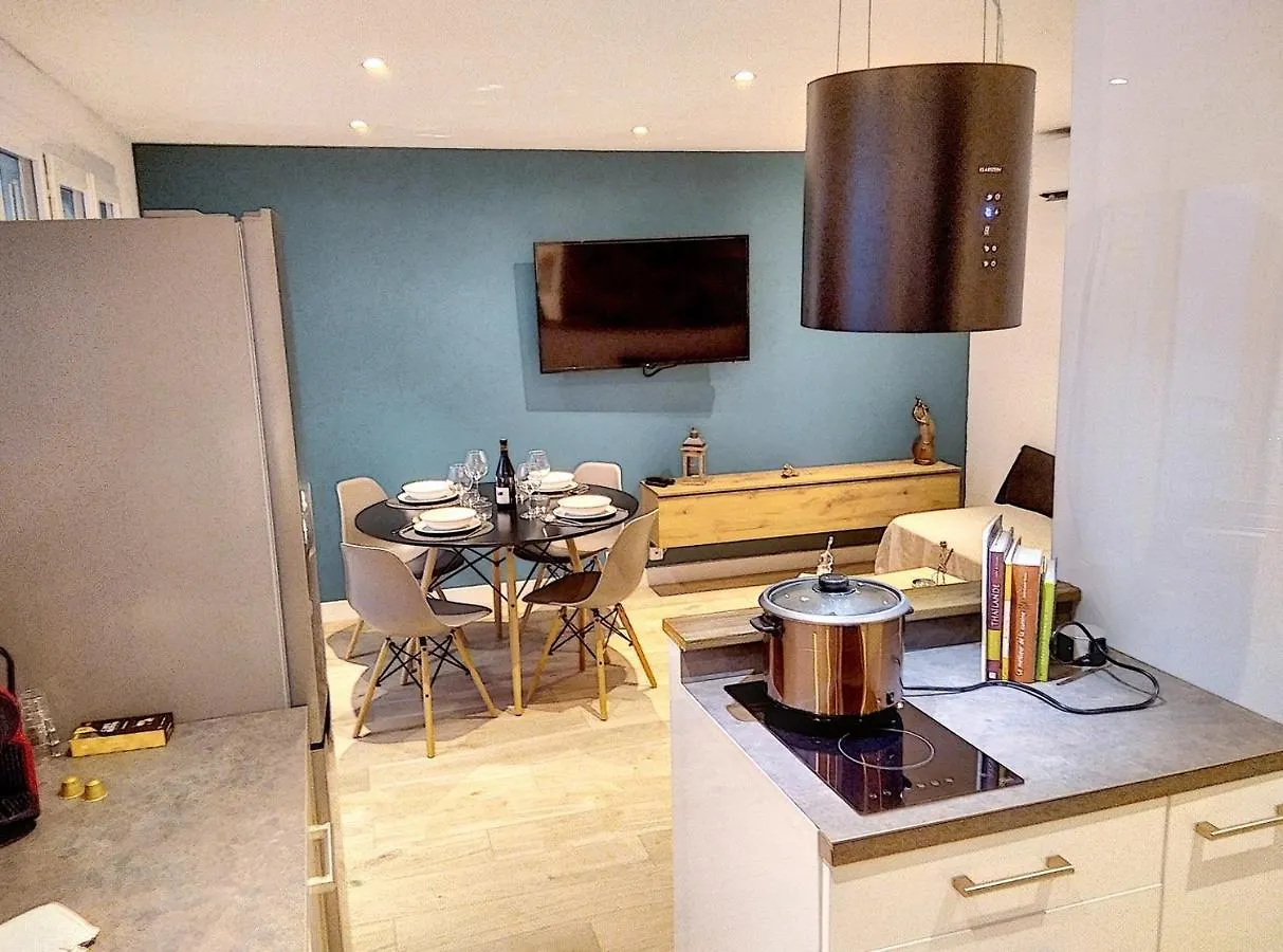 Residence Le Serra Juan-les-Pins 0*,  France